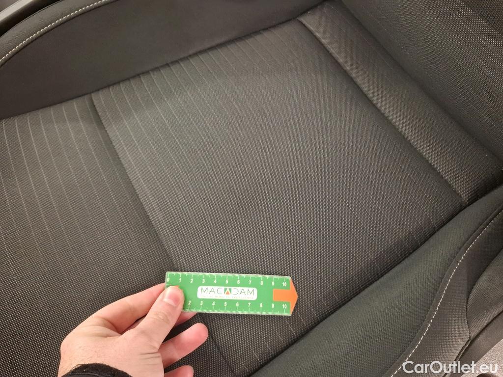  Renault  Arkana RENAULT  / 2021 / 5P / SUV Evolution mild hybrid 140 EDC -22 #8