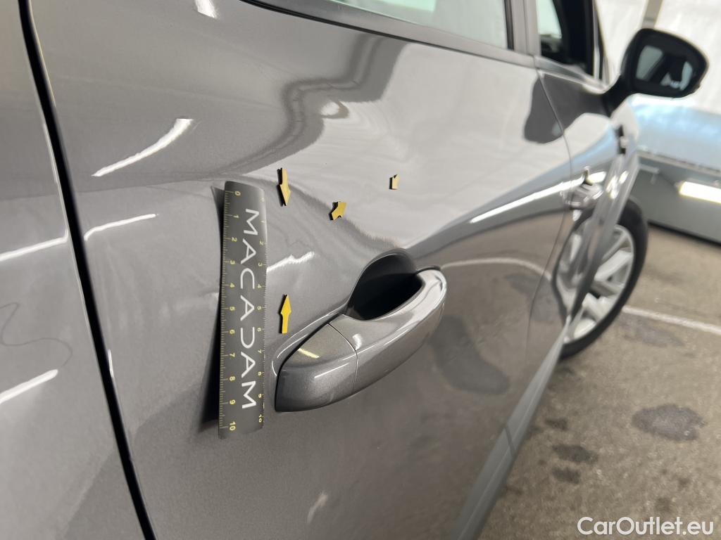  Renault  Captur RENAULT  / 2019 / 5P / SUV Business E-Tech hybride rechargeable 160 #6