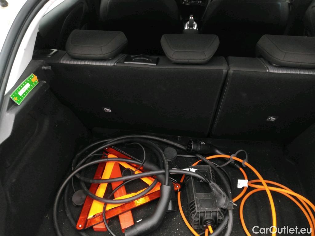  Opel  Corsa  F e Edition Business 50kWh BVA #5