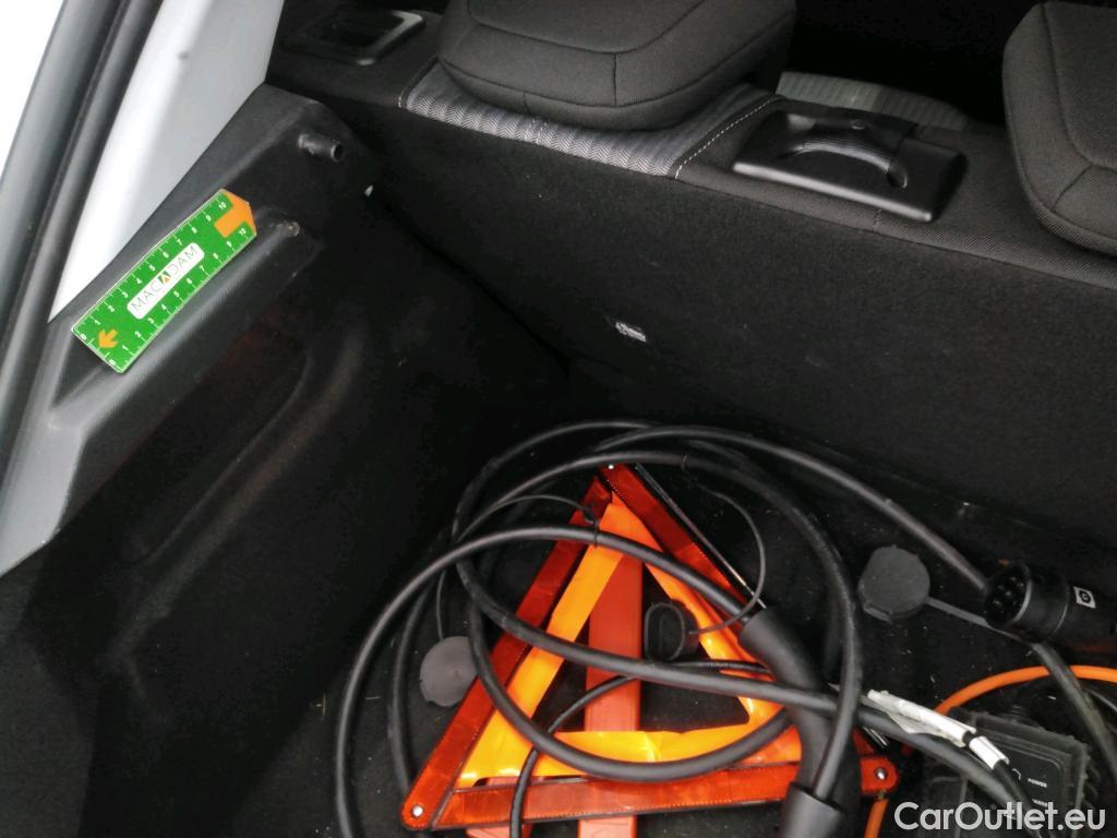  Opel  Corsa  F e Edition Business 50kWh BVA #6