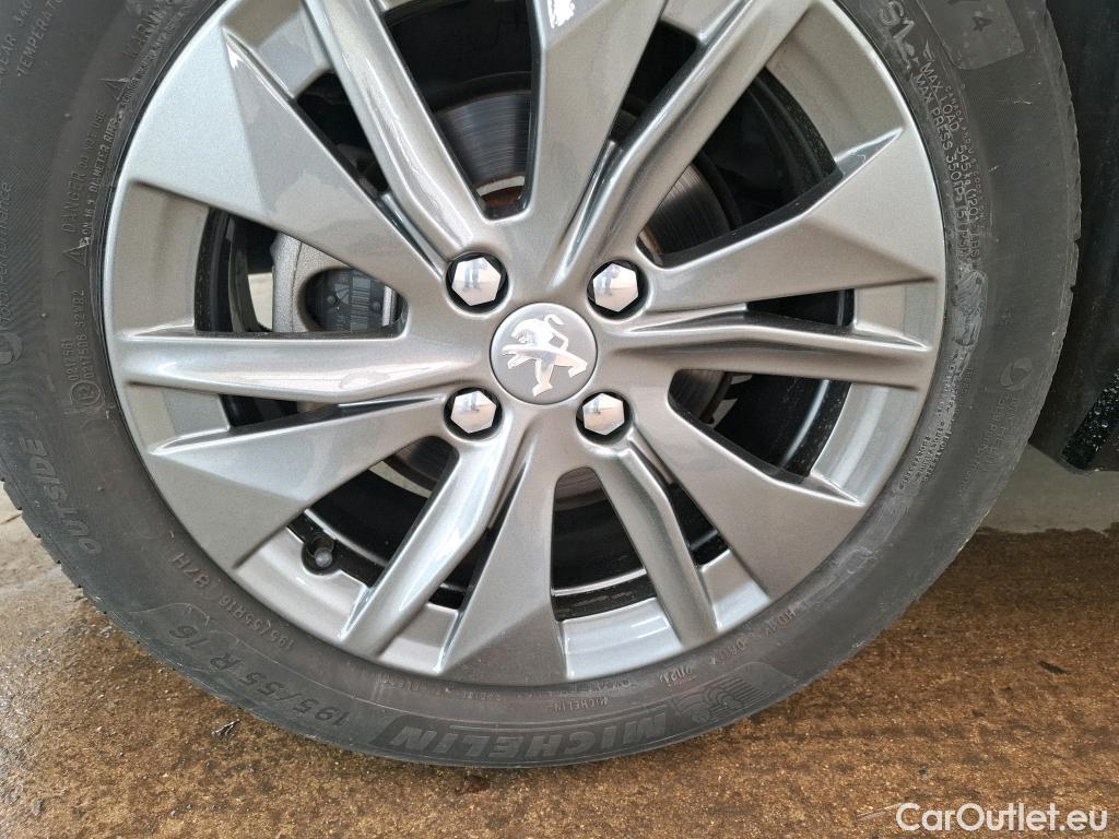  Peugeot  208 PEUGEOT e- / 2019 / 5P / Berline Electrique Active Business #2