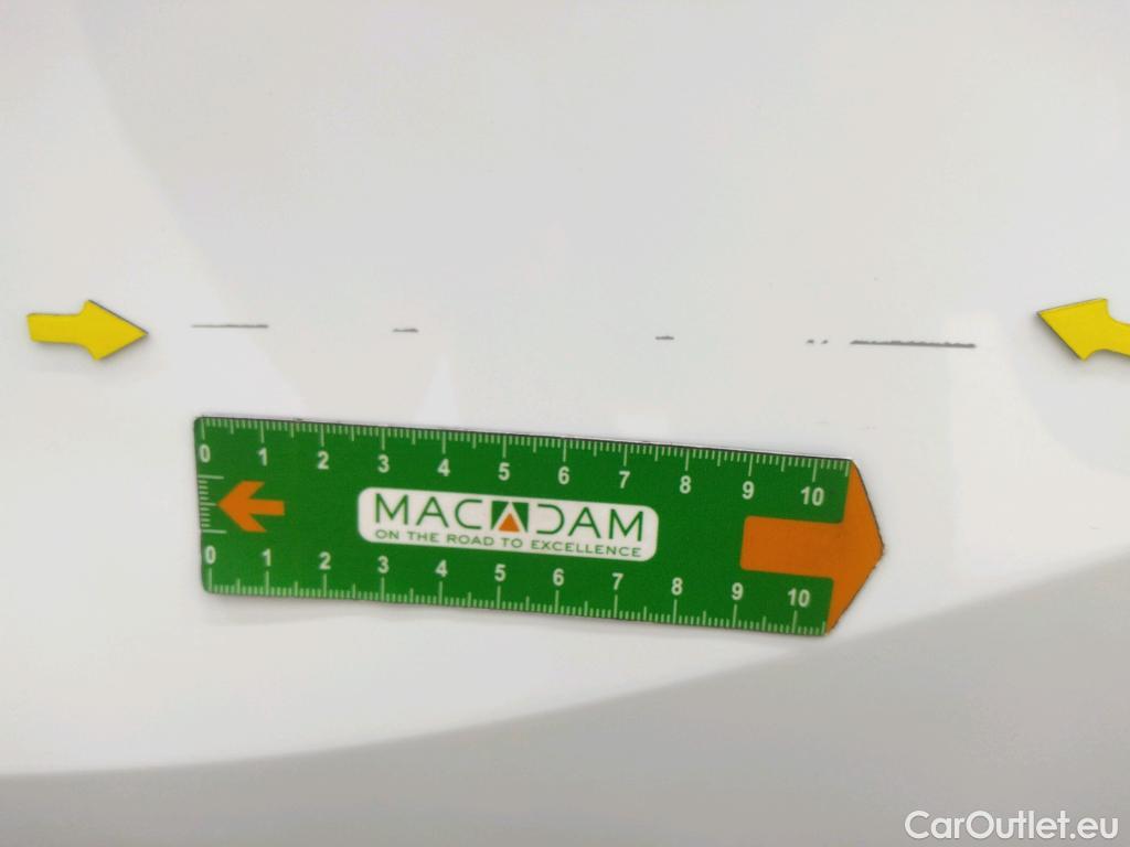  Opel  Corsa  F e Edition Business 50kWh BVA #32