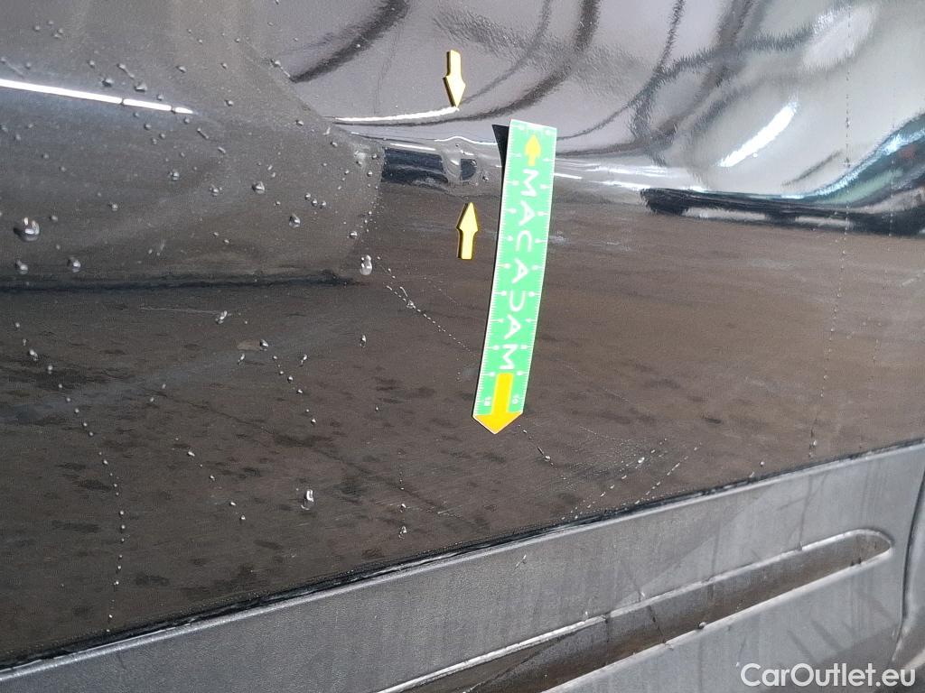  Mercedes  GLA MERCEDES-BENZ  / 2020 / 5P / SUV 1.3  250 e AMG LINE DCT #10