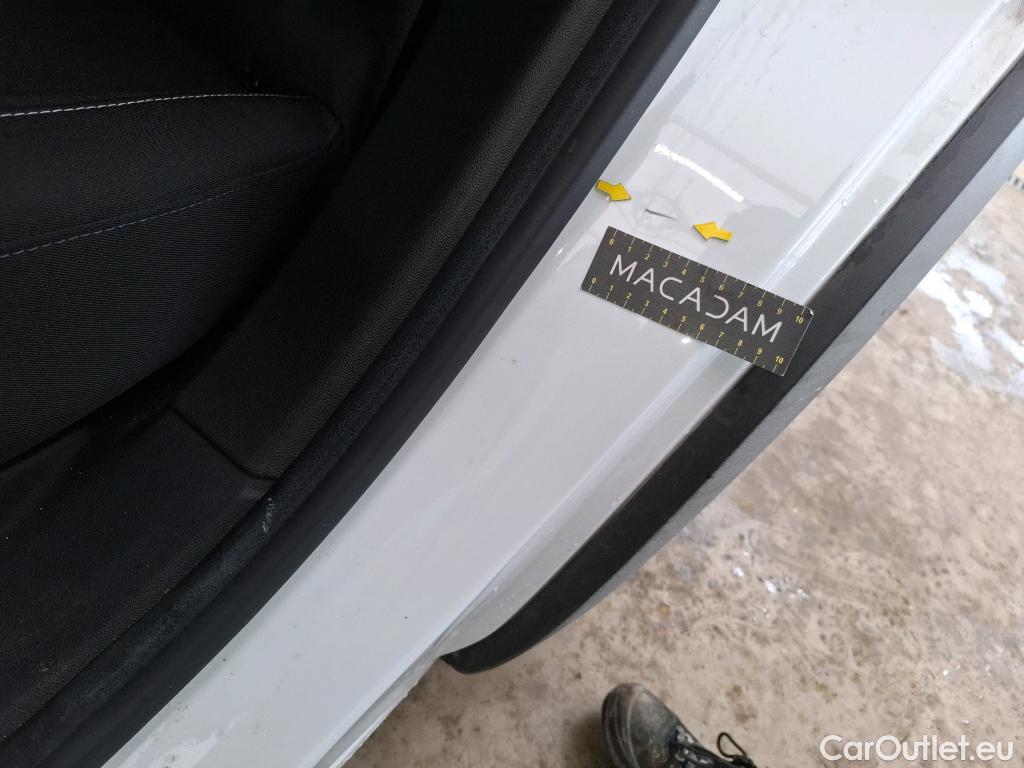  Renault  Captur  II Evolution 1.6 E-TECH Hybrid 145CV BVA6 E6d #9