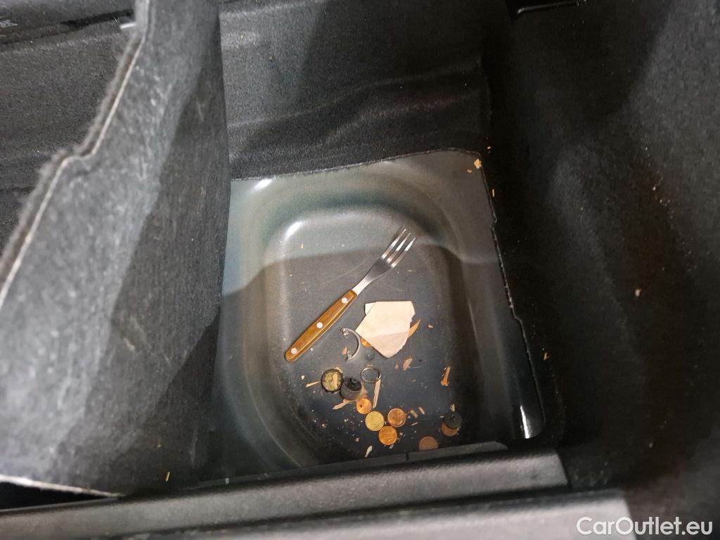  Mini  Mini   Electric / 2021 / 3P / Berline Cooper SE Finition  Yours 184 ch BVA #6