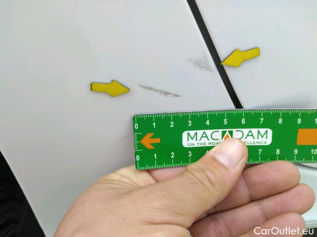  Opel  Corsa  F e Edition Business 50kWh BVA #25