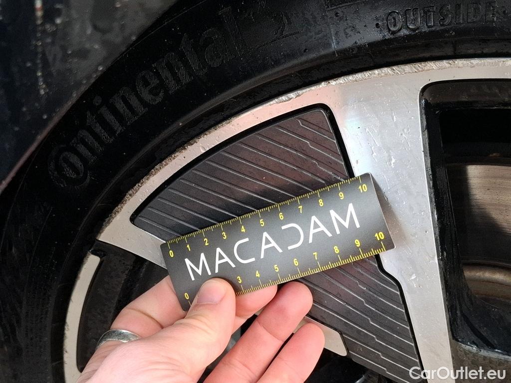  Peugeot  208  (e-) GT 50kWh BVA #5