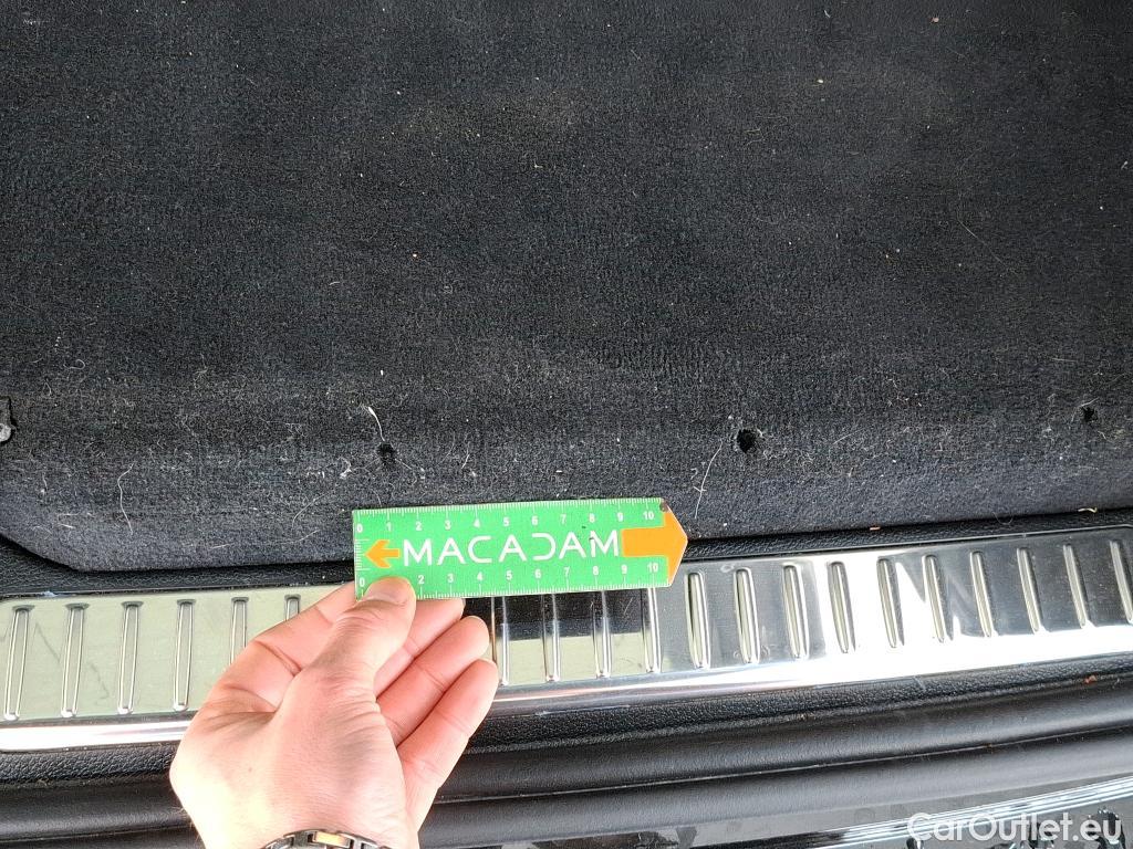  Mercedes  G-Klasee MERCEDES-BENZ GLC / 2019 / 5P / SUV GLC 300 e AMG Line 4Matic #6