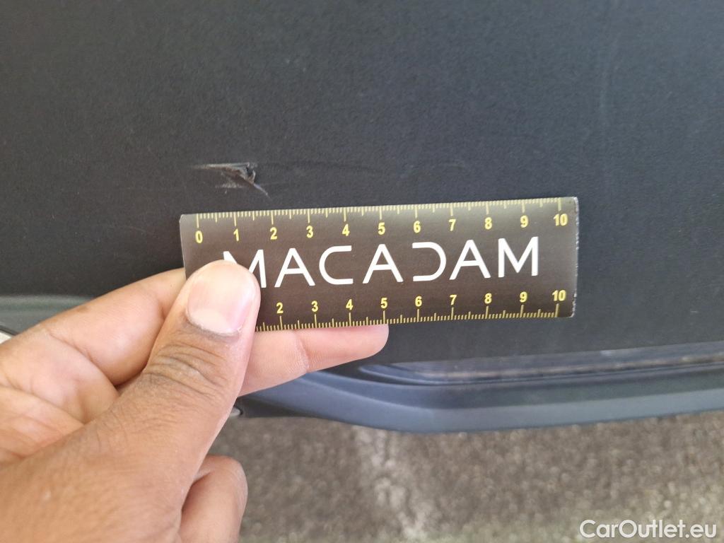  Toyota  C-HR TOYOTA  / 2016 / 5P / SUV 2.0 HYBRIDE 184 DYNAMIC BUSINESS #36