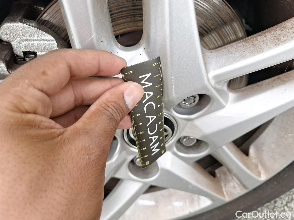  Toyota  C-HR TOYOTA  / 2016 / 5P / SUV 2.0 HYBRIDE 184 DYNAMIC BUSINESS #10