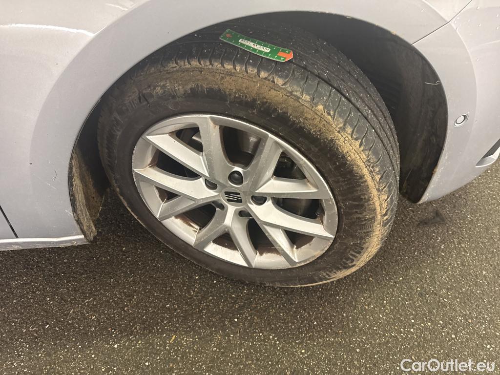  Seat  Leon SEAT  Sportstourer / 2020 / 5P / Break 1.0 eTSI 110 DSG S&S Style Business #13