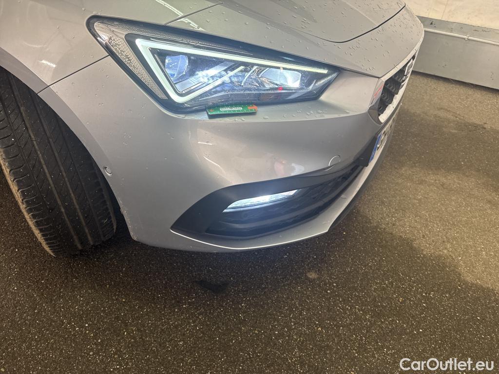  Seat  Leon SEAT  Sportstourer / 2020 / 5P / Break 1.0 eTSI 110 DSG S&S Style Business #3