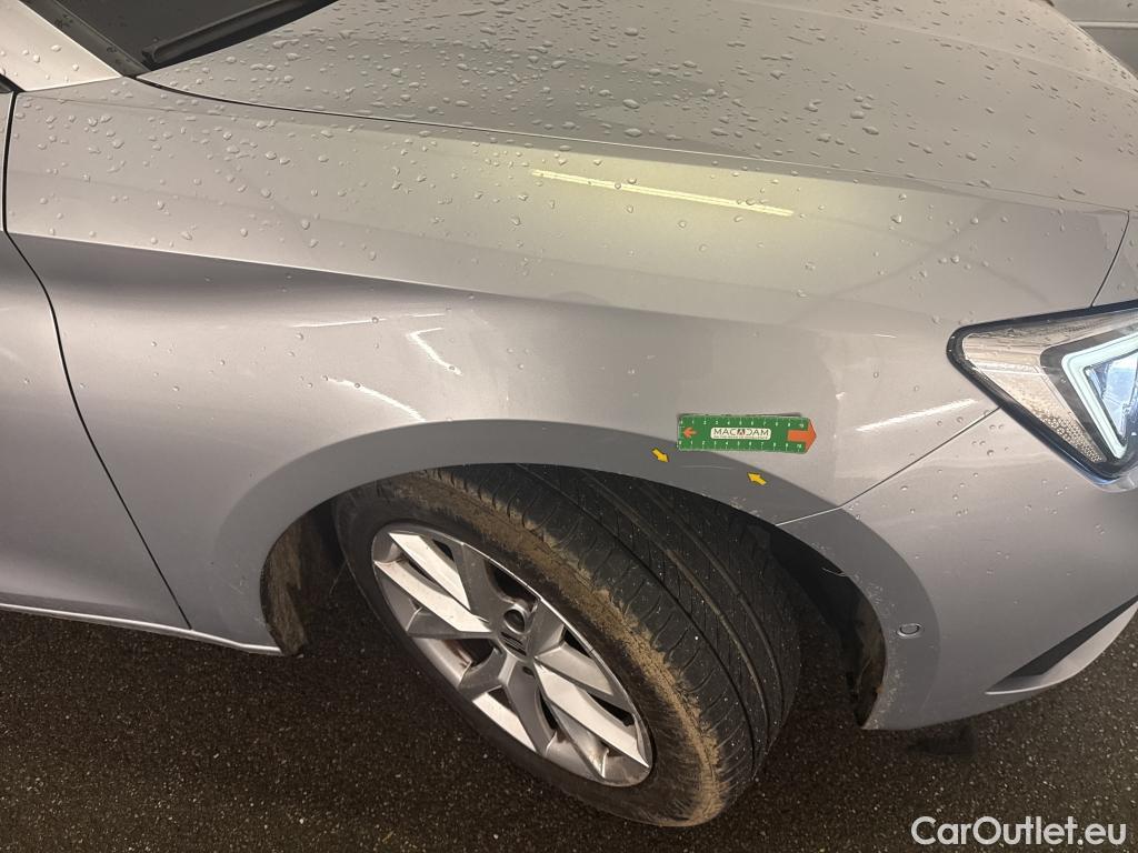  Seat  Leon SEAT  Sportstourer / 2020 / 5P / Break 1.0 eTSI 110 DSG S&S Style Business #19