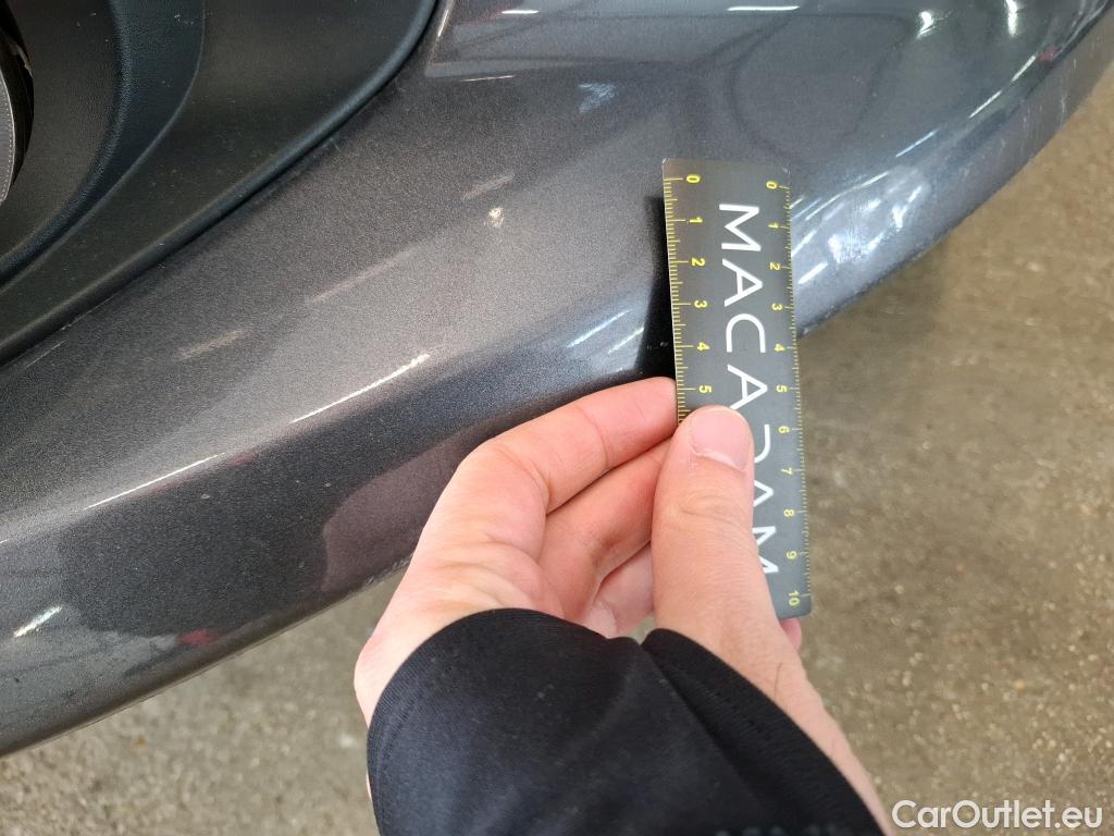  Toyota  Yaris TOYOTA  Hybride / 2019 / 5P / Berline Hybride 114h France Business #2