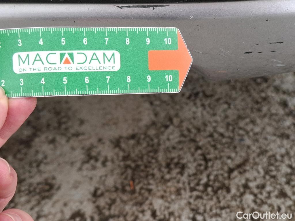  Toyota  RAV4 TOYOTA  Hybride / 2018 / 5P / SUV 2WD Dynamic Business #19