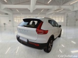  Volvo  XC 40 VOLVO XC40 / 2017 / 5P / SUV T4 PLUG-IN HYBRID AUTO RECH INSCRIP EXPR #2