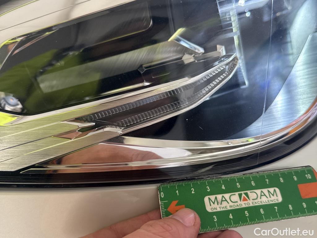  Bmw  X2 BMW  / 2017 / 5P / SUV sDrive18i Business DesignDKG7 #32