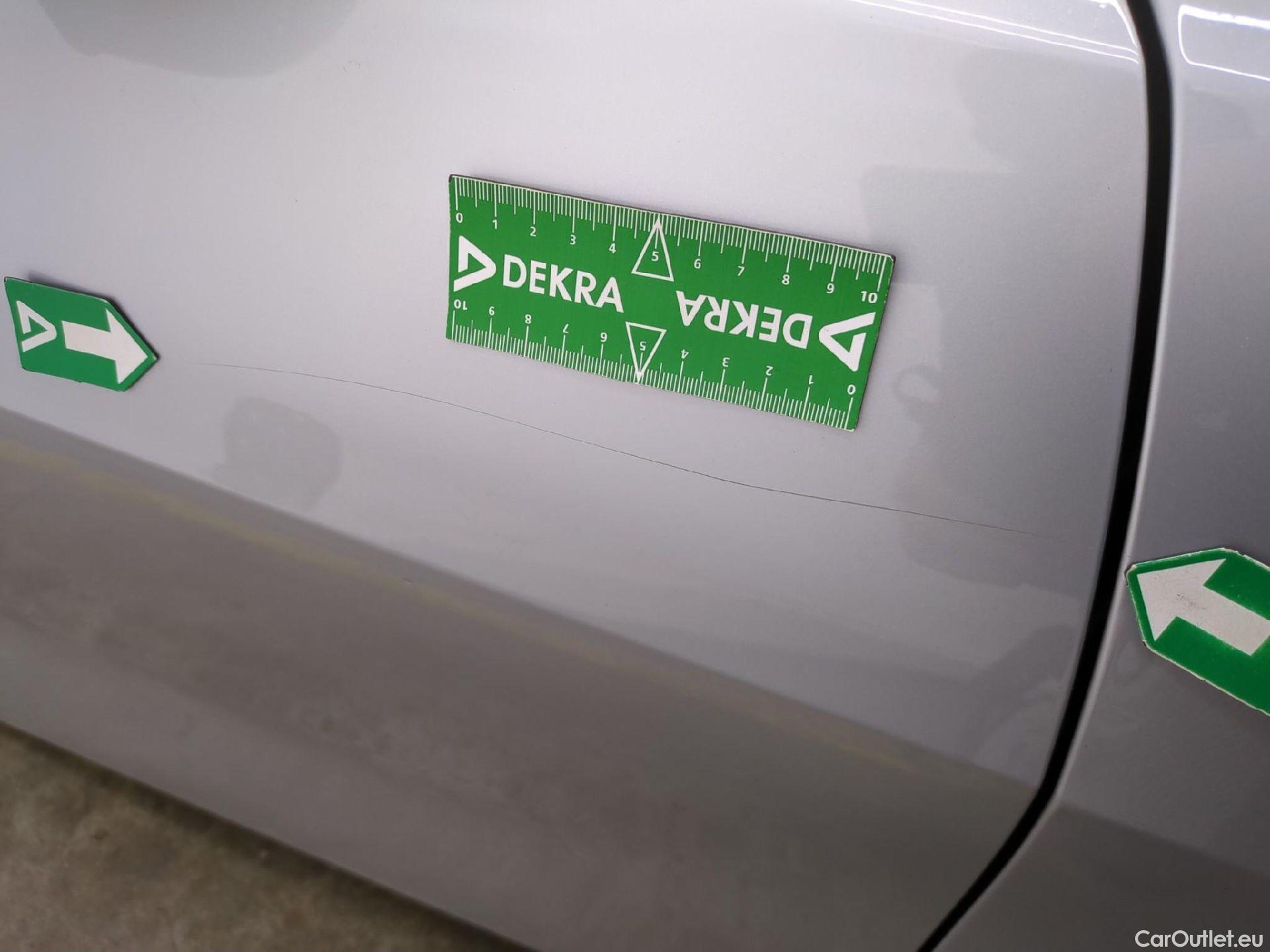  Bmw  Serie 1 Série 1 Berline 118 i Lounge 1.5 135CV BVA7 E6d #21