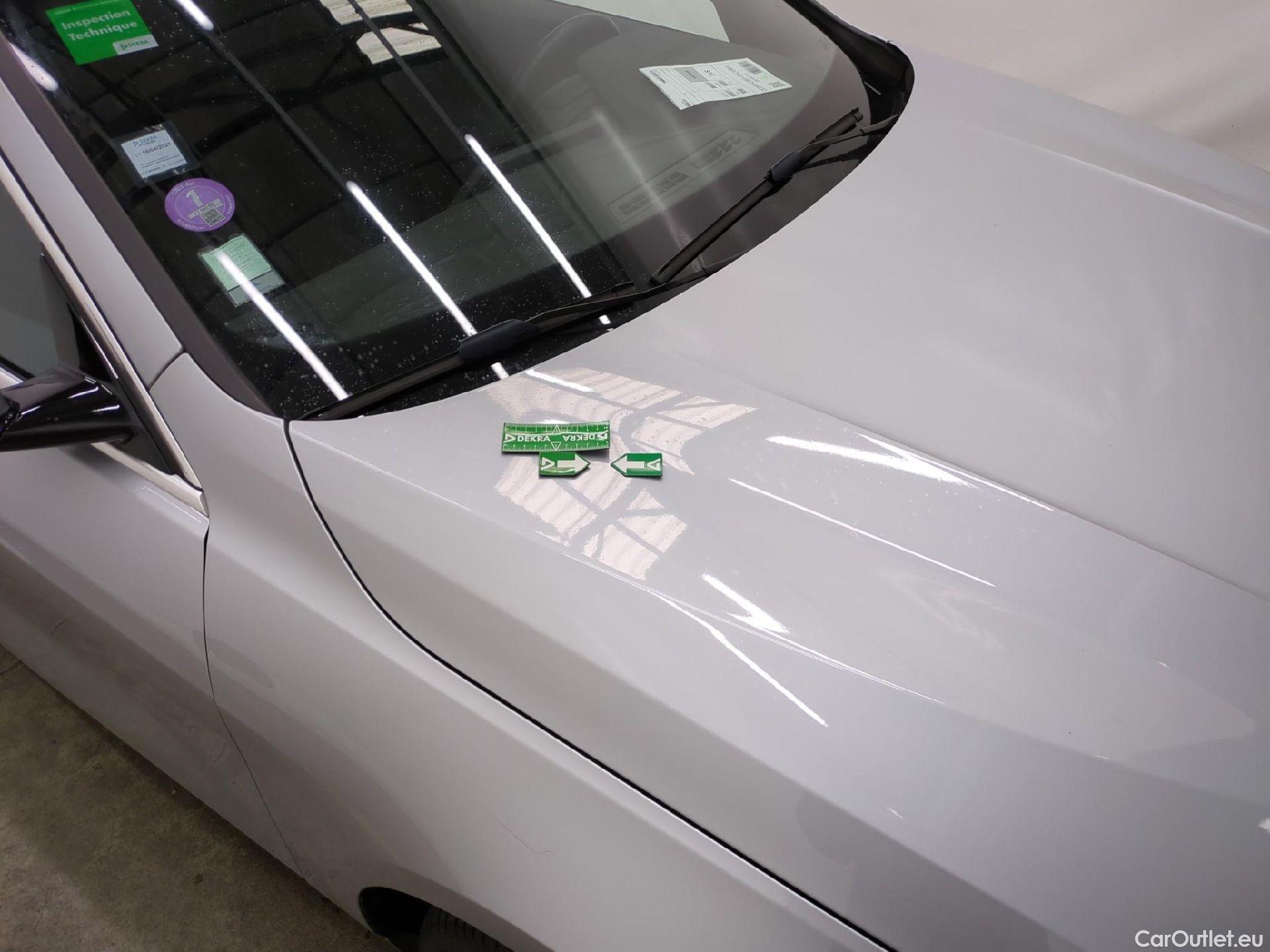  Bmw  Serie 1 Série 1 Berline 118 i Lounge 1.5 135CV BVA7 E6d #36