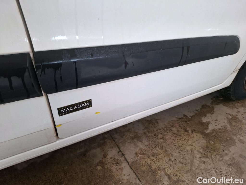  Citroen  Berlingo  Fourgon Club L2 (Long) 1.6 BlueHDi 100CV BVM5 E6 #40