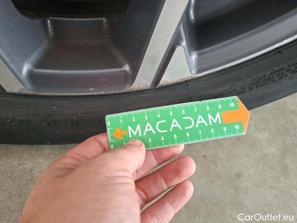  Bmw  X1 BMW  / 2019 / 5P / SUV sDrive16d Business Design DKG7 #16