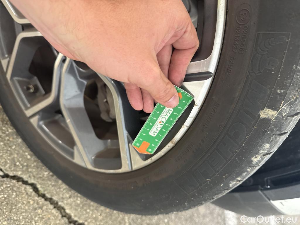  Bmw  X2 BMW  / 2017 / 5P / SUV sDrive18i Business DesignDKG7 #17