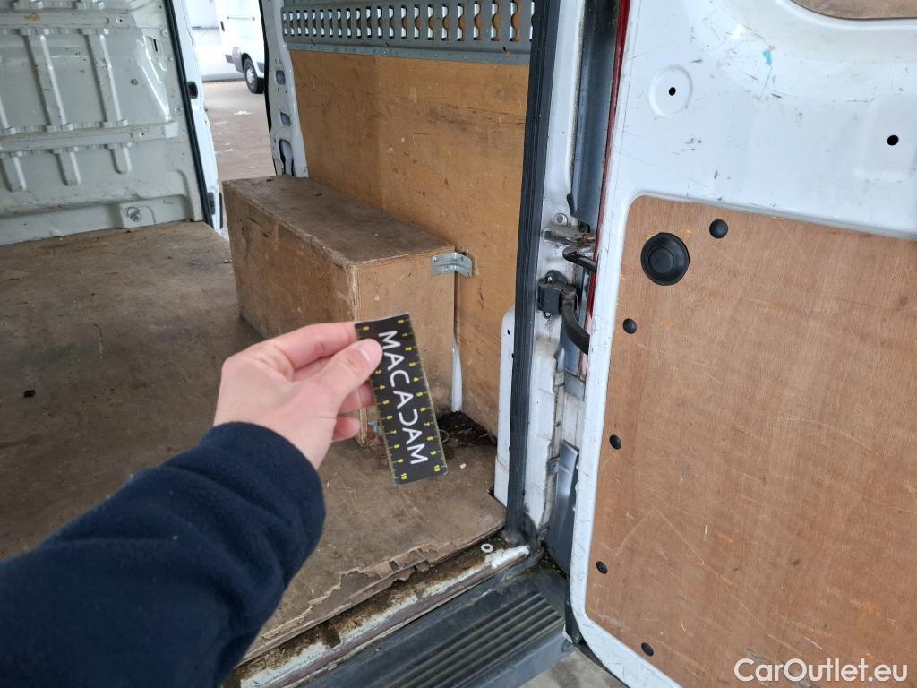  Citroen  Jumper CITROEN  VU 4p Fourgon 30 L1H1 HDI 130 Business #37