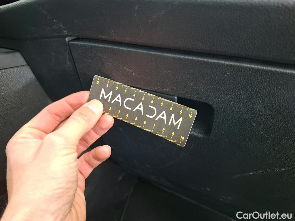  Volkswagen  Golf  VOLKSWAGEN / 2020 / 5P / Berline 2.0 TDI SCR 115 DSG7 Life Busi #43