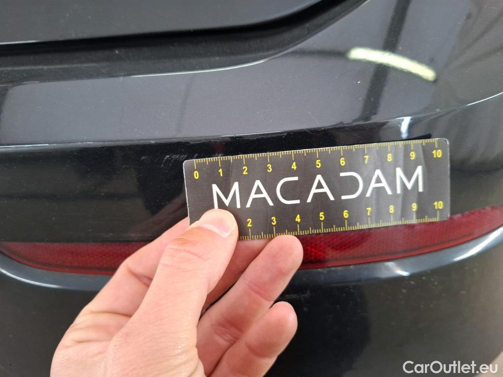  Volkswagen  Golf  VOLKSWAGEN / 2020 / 5P / Berline 2.0 TDI SCR 115 DSG7 Life Busi #33