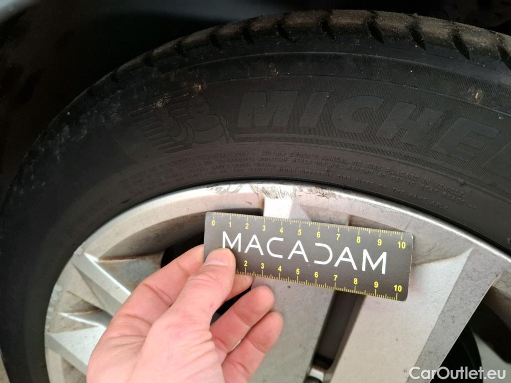  Renault  Clio  V Business 1.5 dCi 85CV BVM6 E6dT #13