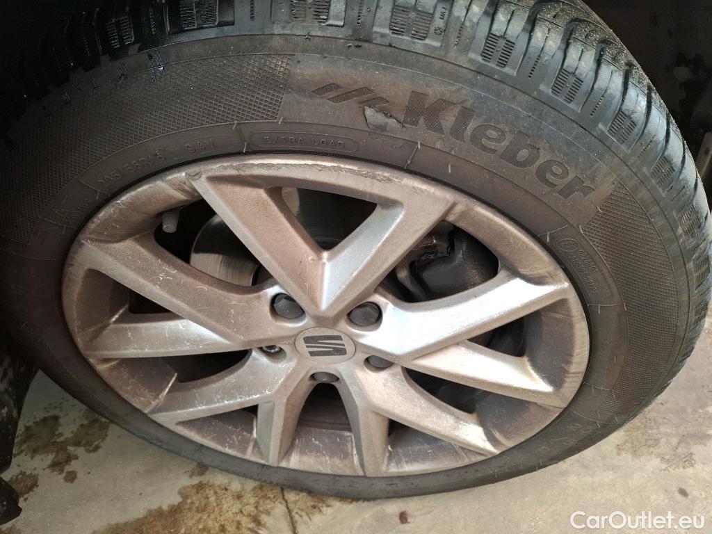  Seat  Leon SEAT  Sportstourer / 2020 / 5P / Break 1.0 eTSI 110 DSG S&S Style Business #12