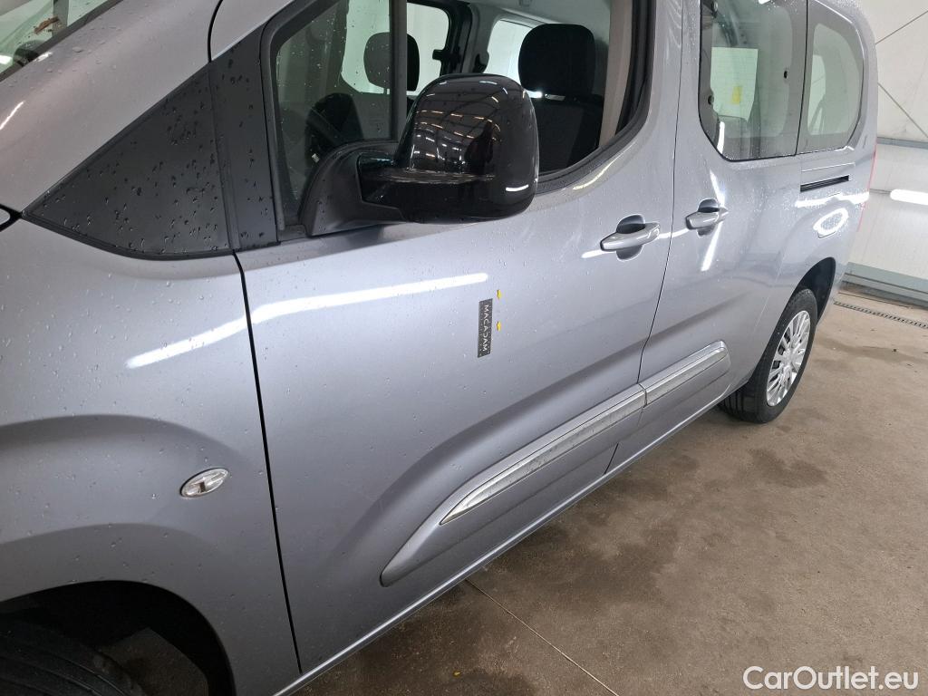  Toyota  Proace TOYOTA  City Verso / 2019 / 5P / monospace 1.2 LONG 110 VVT-I DYNAMIC #17
