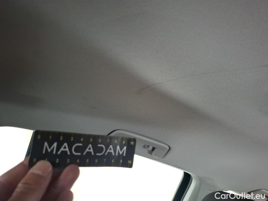  Volkswagen  Golf  VOLKSWAGEN / 2020 / 5P / Berline 2.0 TDI SCR 115 DSG7 Life Busi #59