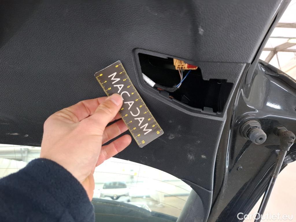  Volkswagen  Golf  VOLKSWAGEN / 2020 / 5P / Berline 2.0 TDI SCR 115 DSG7 Life Busi #61