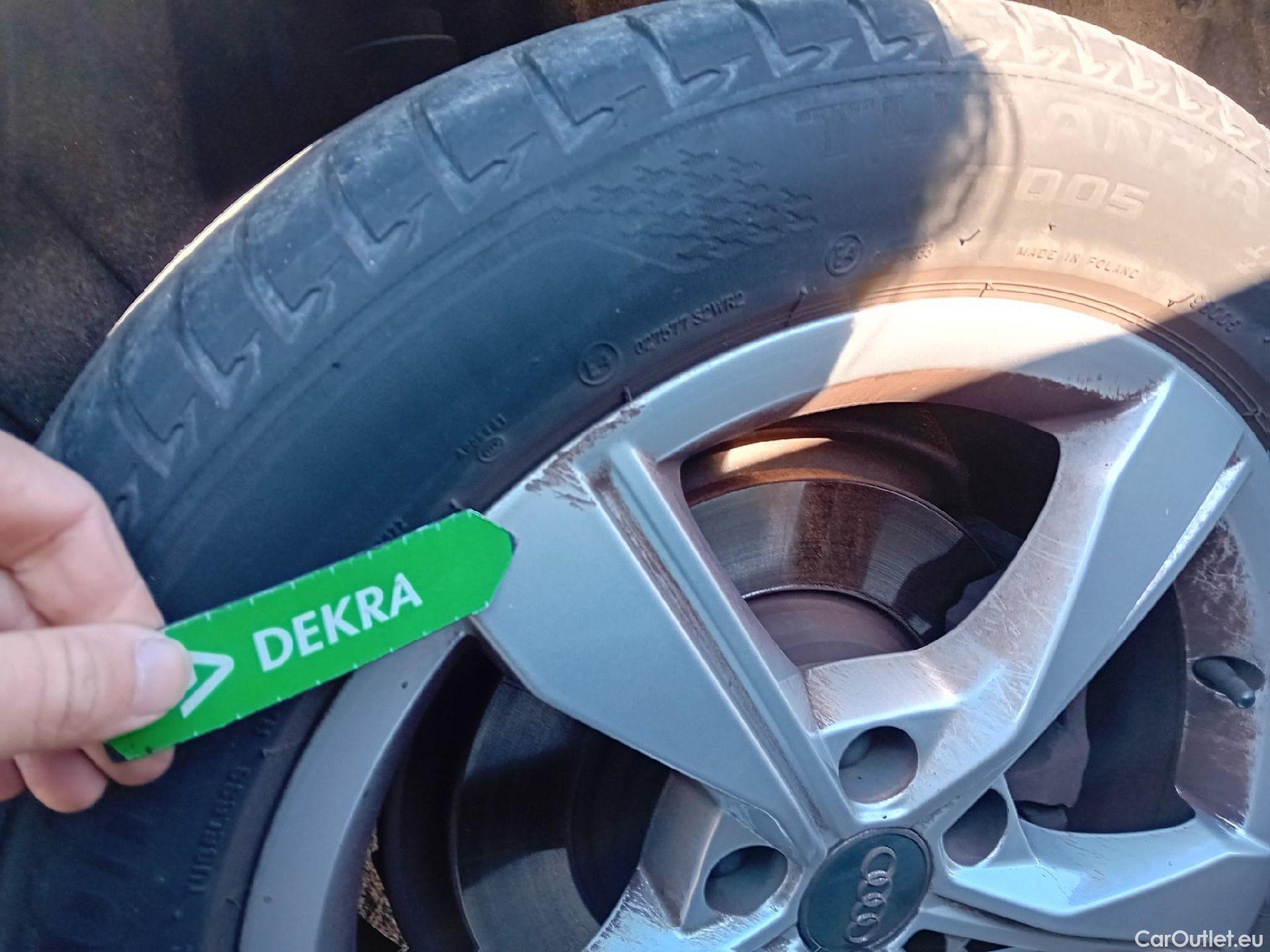  Audi  A4 AUDI  / 2019 / 5P / familiar Avant Advanced 35 TDI 120kW S tronic #28