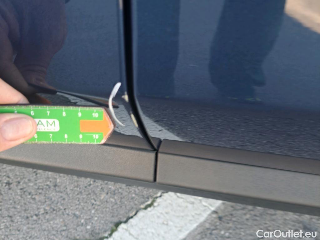  Bmw  X4 BMW  / 2018 / 5P / todoterreno xDrive20d #7