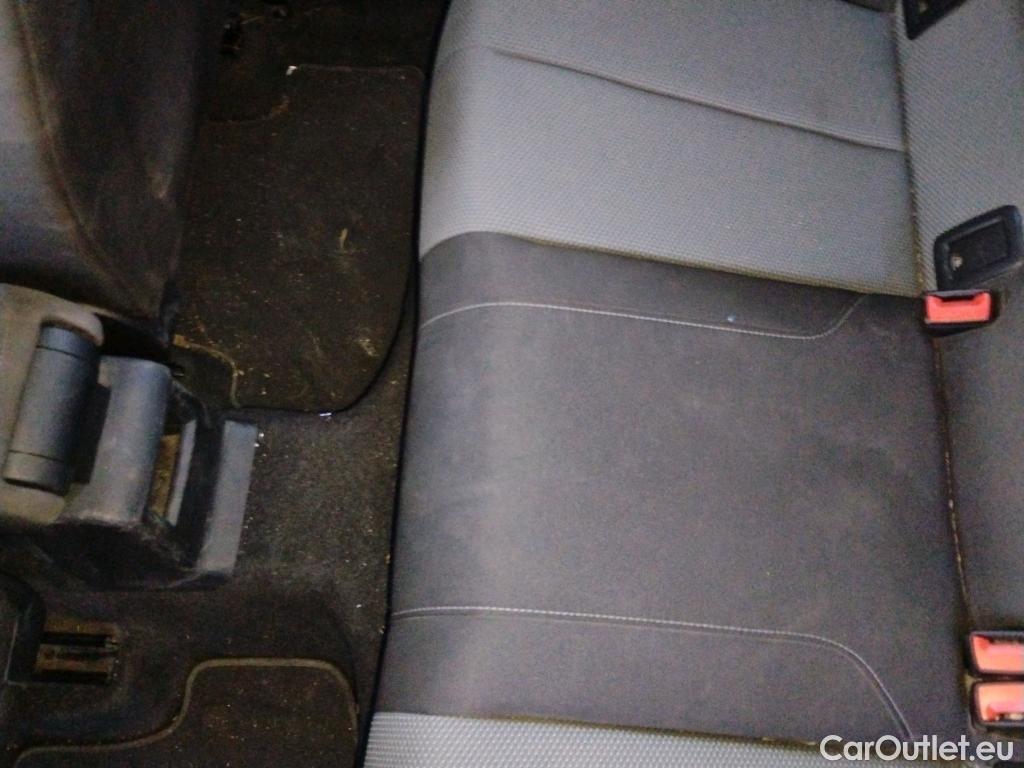  Audi  Q2  30 TFSI design 1.0 TFSI 115CV MT6 E6dT #12