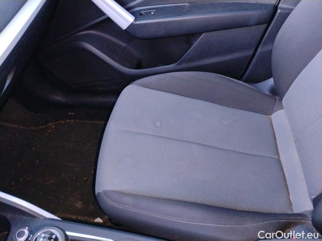  Audi  Q2  30 TFSI design 1.0 TFSI 115CV MT6 E6dT #4