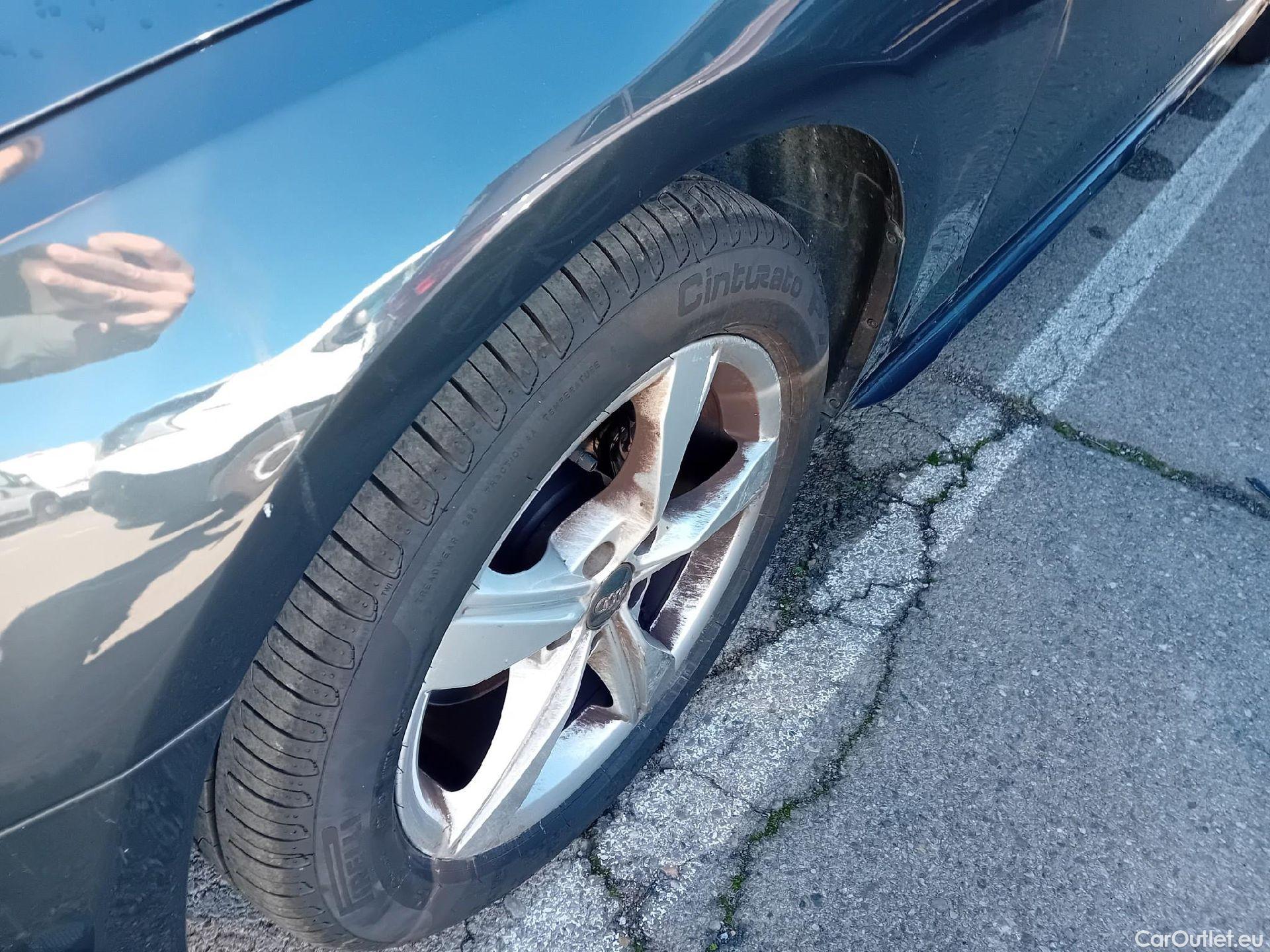  Audi  A4 AUDI  / 2019 / 5P / familiar Avant Advanced 35 TDI 120kW S tronic #8