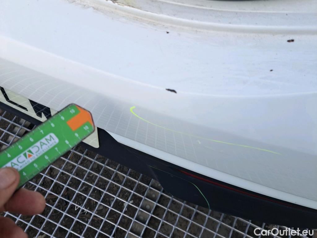  KIA  Rio KIA  / 2020 / 5P / berlina con portón 1.0 T-GDi 74kW (100CV) MHEV iMT Concept #27