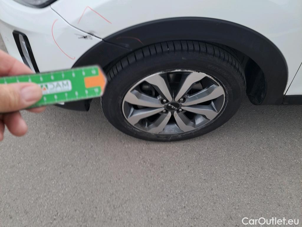  KIA  STONIC KIA  / 2017 / 5P / todoterreno 1.0 T-GDi 88kW (120CV) MHEV iMT Drive #5