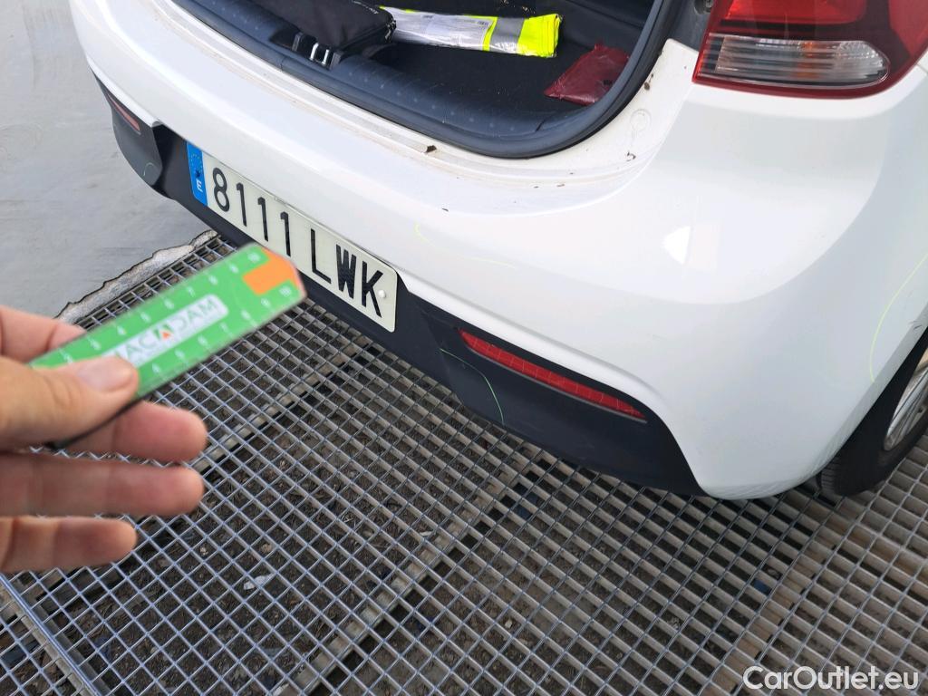  KIA  Rio KIA  / 2020 / 5P / berlina con portón 1.0 T-GDi 74kW (100CV) MHEV iMT Concept #25