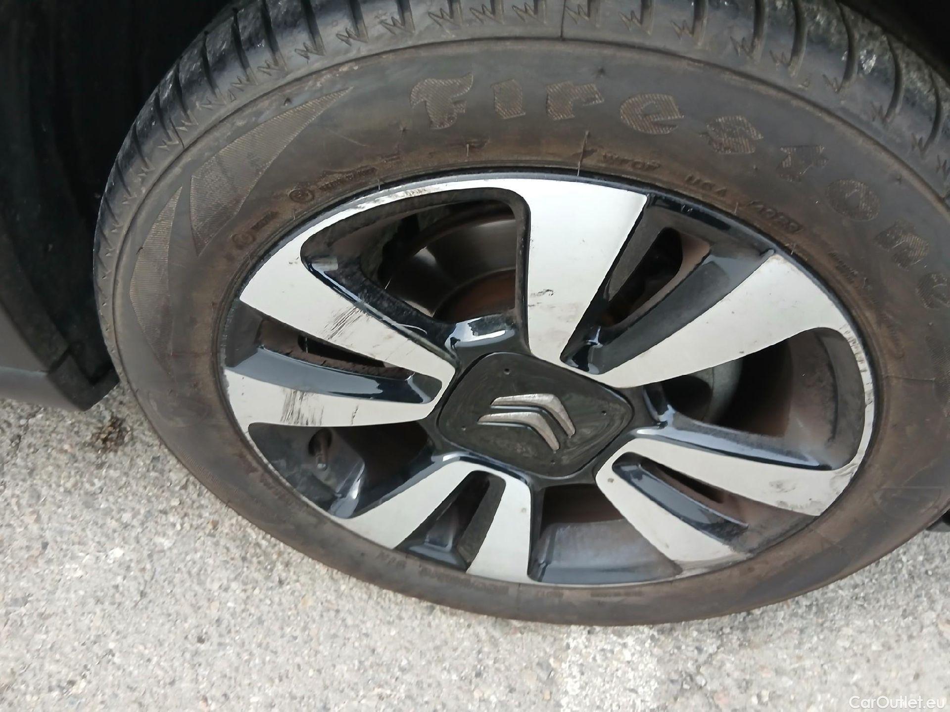  Citroen  C3 CITROEN  / 2020 / 5P / berlina con portón PureTech 60kW (83CV) Feel Pack (CX) #27