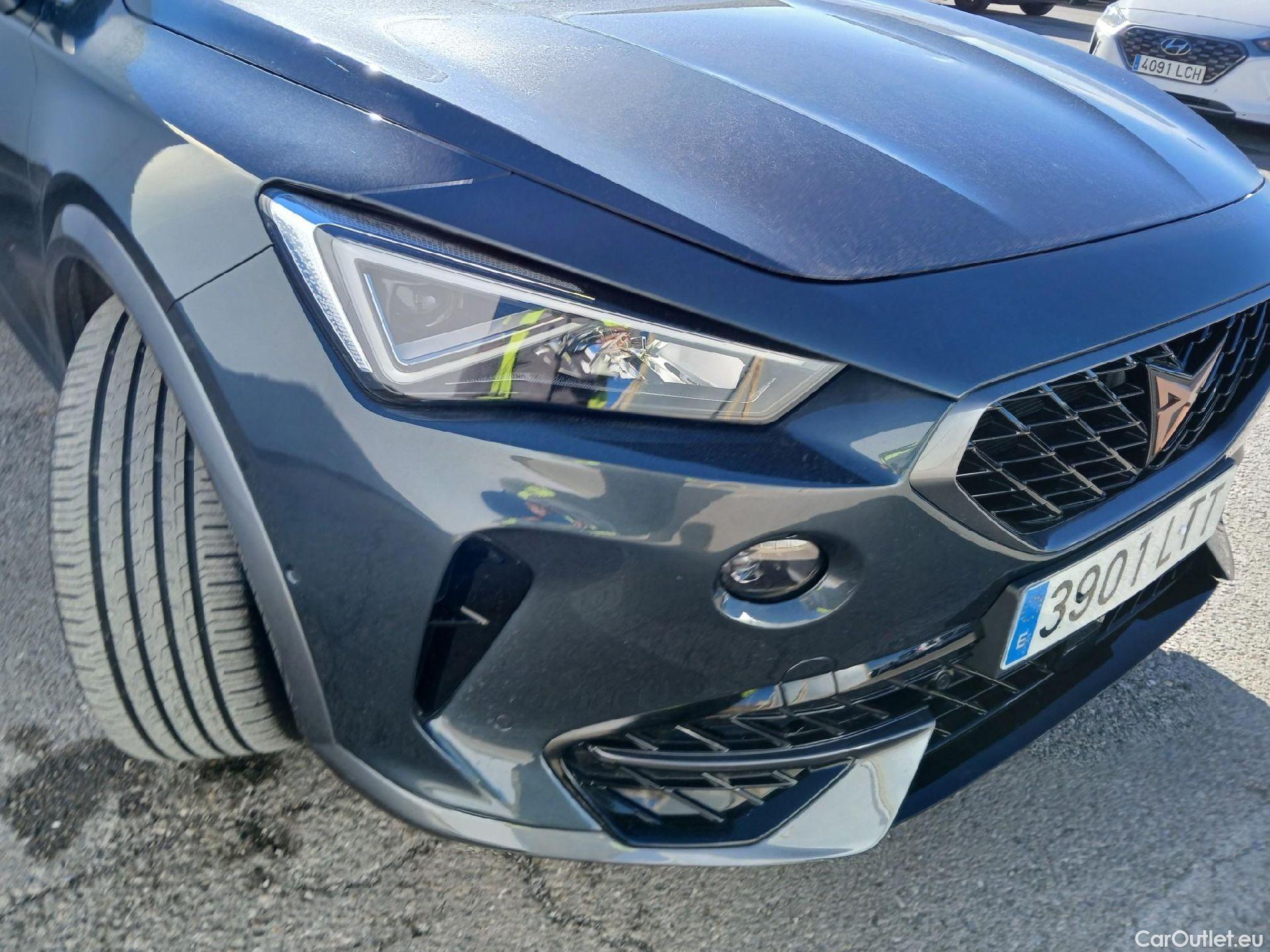  Cupra  Formentor CUPRA  / 2020 / 5P / todoterreno 1.4 e-Hybrid 150kW (204 CV) DSG (AC) #8