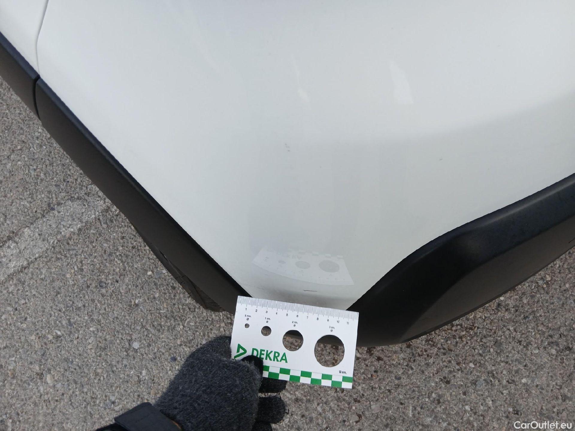  Citroen  C3 CITROEN  / 2020 / 5P / berlina con portón PureTech 60kW (83CV) Feel Pack (CX) #16