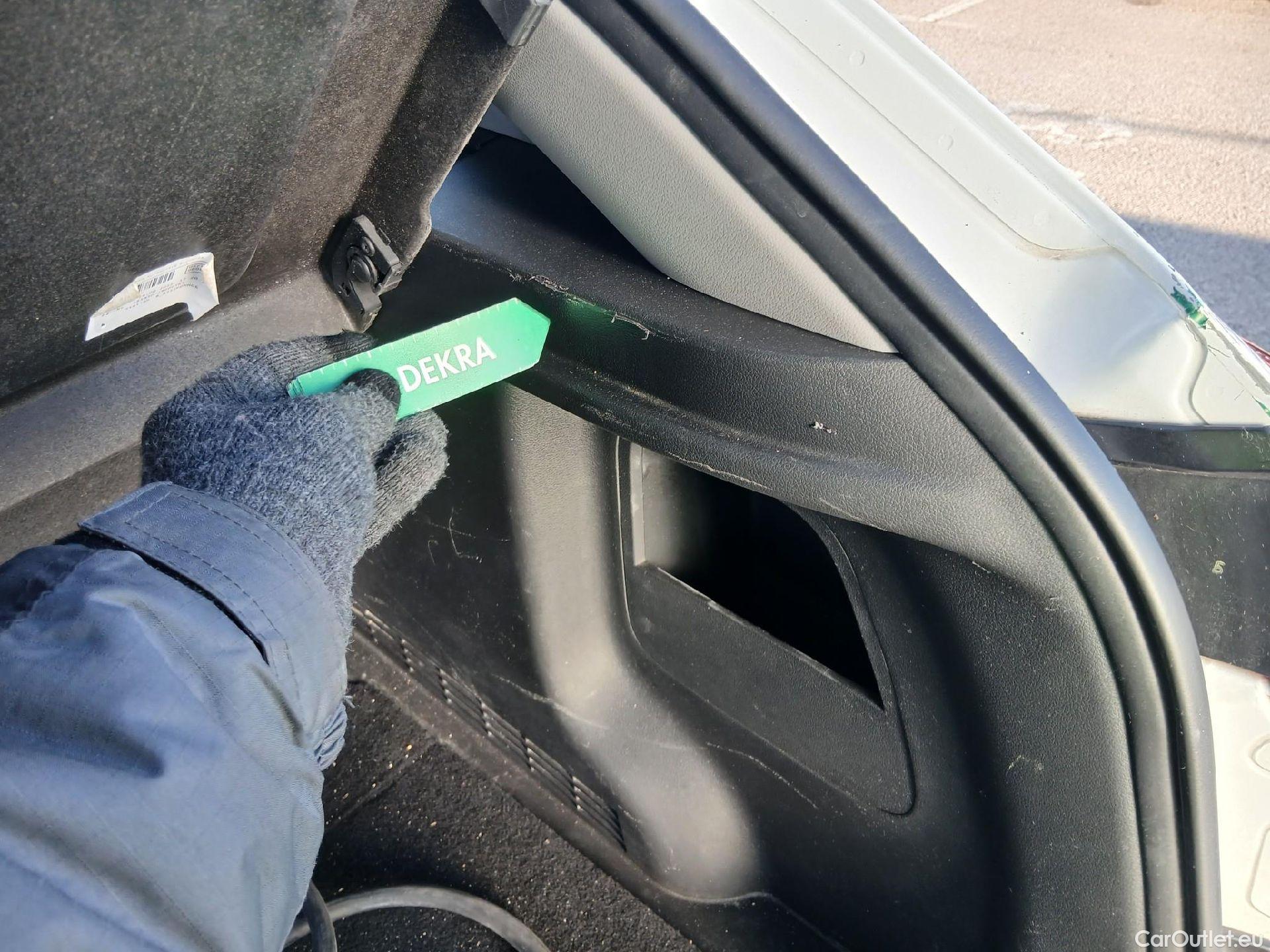  Hyundai  Konna HYUNDAI Kona / 2020 / 5P / todoterreno 100kW EV Maxx #43