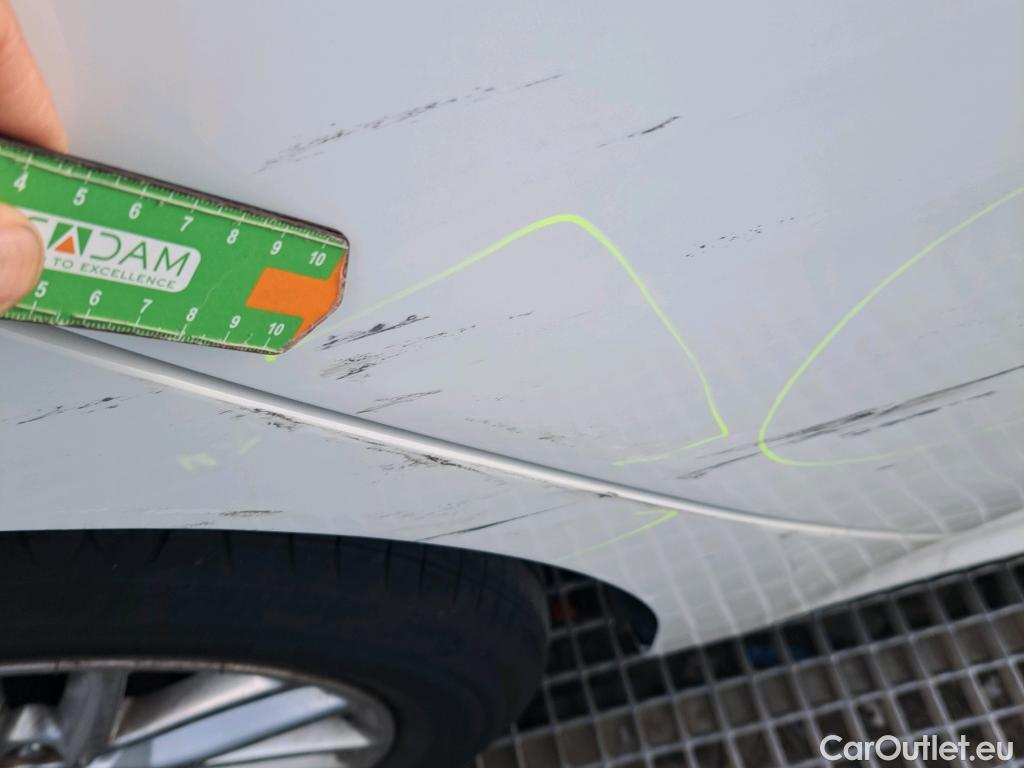  KIA  Rio KIA  / 2020 / 5P / berlina con portón 1.0 T-GDi 74kW (100CV) MHEV iMT Concept #5