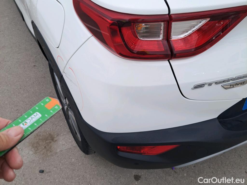  KIA  STONIC KIA  / 2017 / 5P / todoterreno 1.0 T-GDi 88kW (120CV) MHEV iMT Drive #17