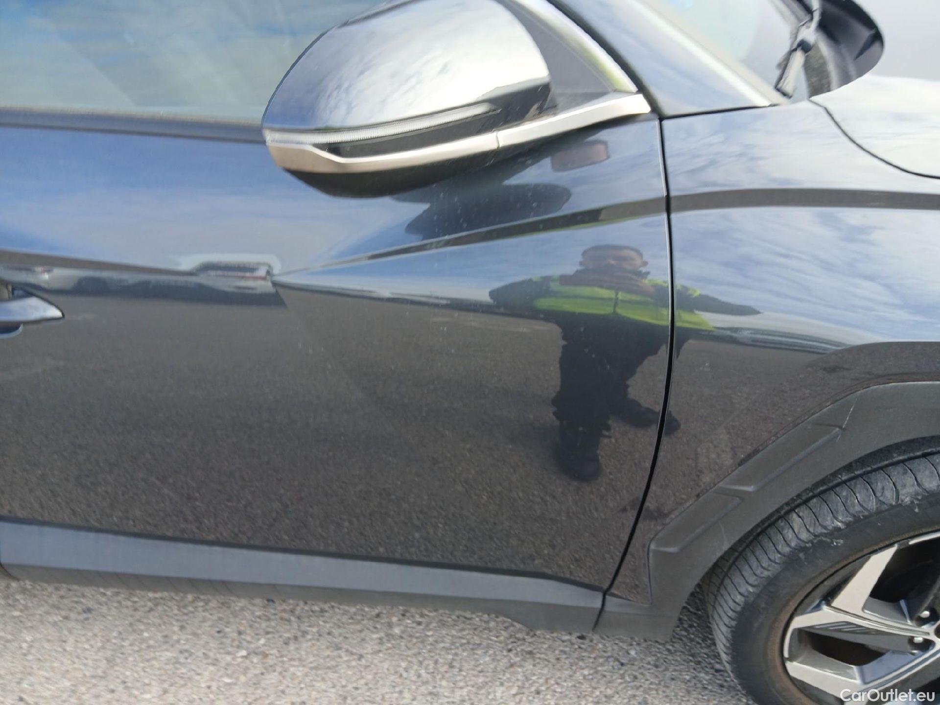  Hyundai  Tucson HYUNDAI  / 2020 / 5P / todoterreno 1.6 TGDI PHEV 195kW Tecno Sky Auto 4x4 #29