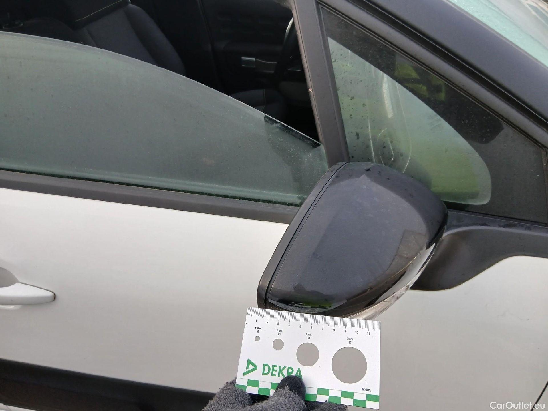  Citroen  C3 CITROEN  / 2020 / 5P / berlina con portón PureTech 60kW (83CV) Feel Pack (CX) #22